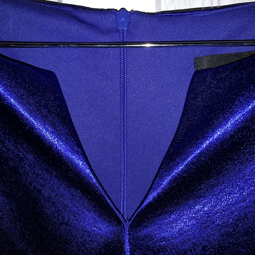 Formal Knee-Length Dress - Picture 2 of 2